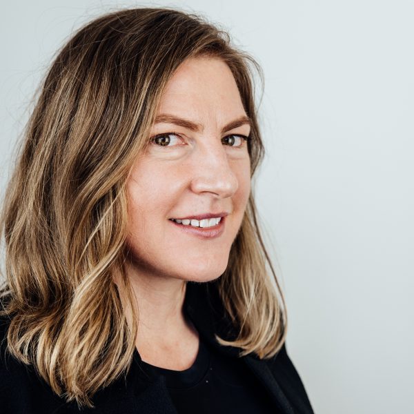 Kate Barry headshot 1