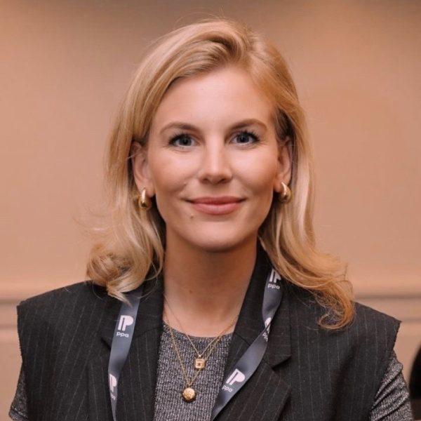 Katja Eggert
